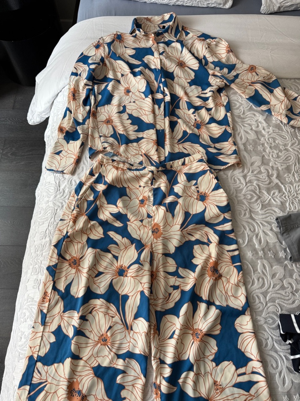 Dynamite Floral Two-Piece Set in Teal and Cream.